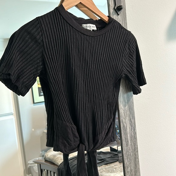 Amour vert top - Picture 1 of 1